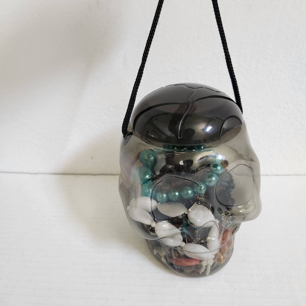 Assorted Women's Jewelry Jar Collection - Picture 4 of 13